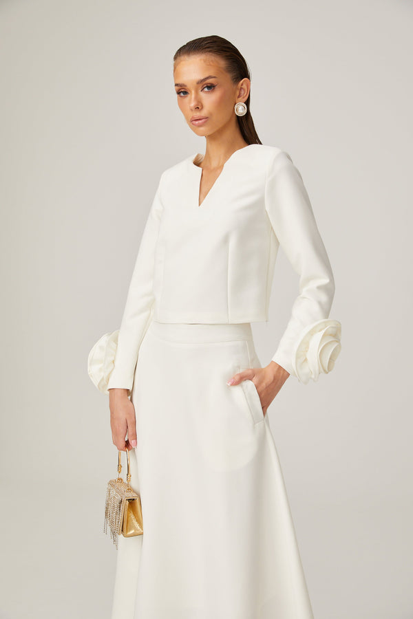 Hilaire white 3d-petal top & skirt matching set