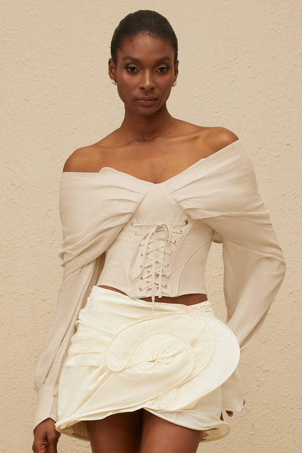 Éclatante Off-Shoulder Lace-Up Crop Top