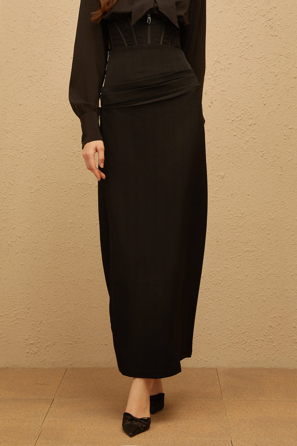 Eléonore Black Ruched Maxi Skirt